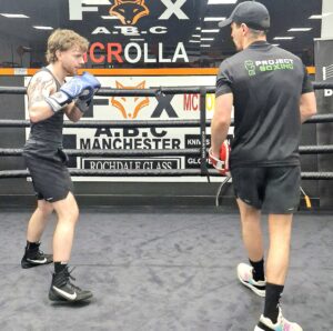 Crolla trains first pro-boxer with a stem cell transplant